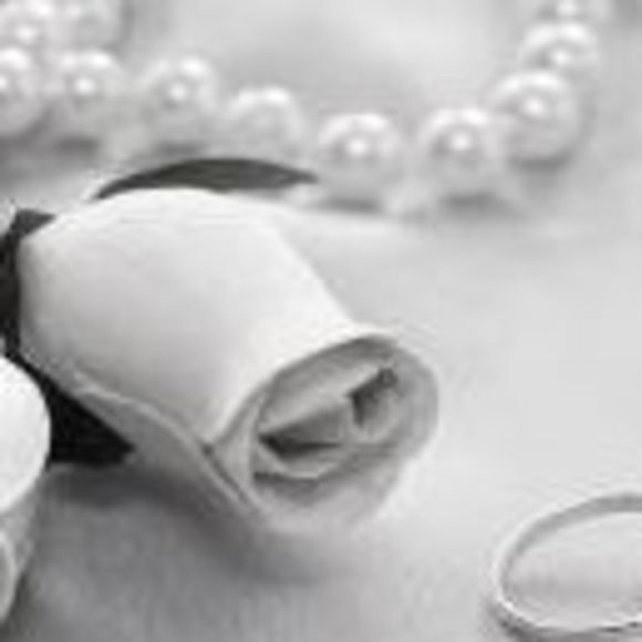 Meet your Posher, Roz - Picture 1 of 1